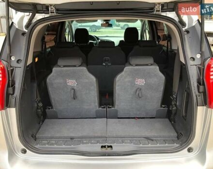 Серый Пежо 5008, объемом двигателя 1.6 л и пробегом 217 тыс. км за 6500 $, фото 34 на Automoto.ua