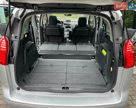 Серый Пежо 5008, объемом двигателя 2 л и пробегом 218 тыс. км за 8600 $, фото 23 на Automoto.ua