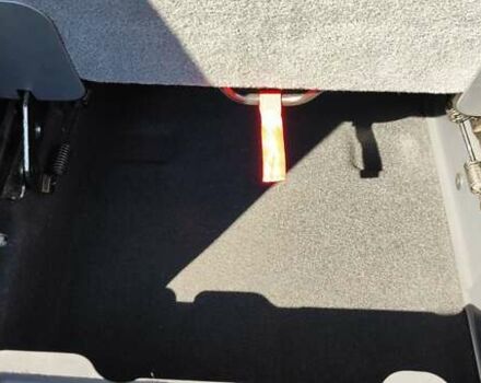 Серый Пежо 5008, объемом двигателя 1.6 л и пробегом 180 тыс. км за 8100 $, фото 23 на Automoto.ua