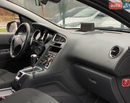 Серый Пежо 5008, объемом двигателя 1.6 л и пробегом 276 тыс. км за 7999 $, фото 36 на Automoto.ua