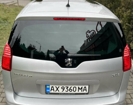 Серый Пежо 5008, объемом двигателя 2 л и пробегом 218 тыс. км за 8600 $, фото 14 на Automoto.ua