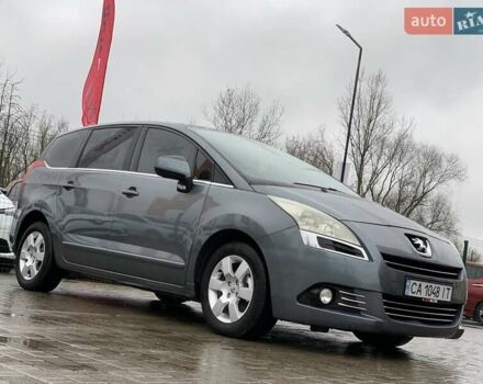 Серый Пежо 5008, объемом двигателя 1.6 л и пробегом 276 тыс. км за 7999 $, фото 5 на Automoto.ua