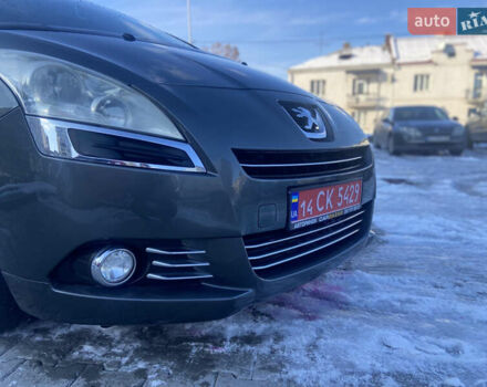 Серый Пежо 5008, объемом двигателя 1.6 л и пробегом 191 тыс. км за 7850 $, фото 18 на Automoto.ua
