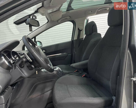 Серый Пежо 5008, объемом двигателя 1.6 л и пробегом 211 тыс. км за 9800 $, фото 30 на Automoto.ua