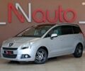 Серый Пежо 5008, объемом двигателя 1.6 л и пробегом 180 тыс. км за 7900 $, фото 1 на Automoto.ua
