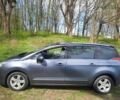 Серый Пежо 5008, объемом двигателя 0 л и пробегом 210 тыс. км за 9000 $, фото 2 на Automoto.ua