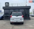 Серый Пежо 5008, объемом двигателя 2 л и пробегом 302 тыс. км за 8990 $, фото 6 на Automoto.ua