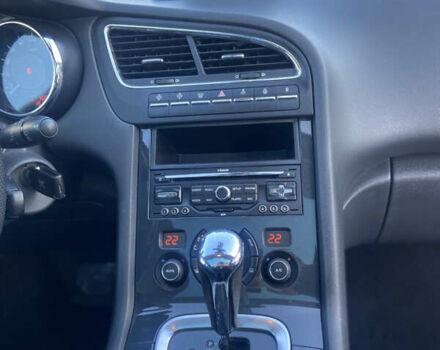 Серый Пежо 5008, объемом двигателя 1.6 л и пробегом 191 тыс. км за 7850 $, фото 37 на Automoto.ua