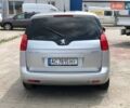 Серый Пежо 5008, объемом двигателя 1.6 л и пробегом 217 тыс. км за 6500 $, фото 7 на Automoto.ua
