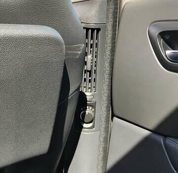 Серый Пежо 5008, объемом двигателя 1.6 л и пробегом 180 тыс. км за 8100 $, фото 20 на Automoto.ua