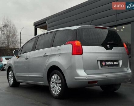 Серый Пежо 5008, объемом двигателя 1.6 л и пробегом 232 тыс. км за 6600 $, фото 11 на Automoto.ua