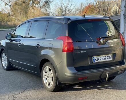 Пежо 5008 2011 в Белой Церкве на Automoto.ua Серый Пежо 5008, объемом двигателя 1.6 л и пробегом 220 тыс. км за 7700 $, фото 2 на Automoto.ua