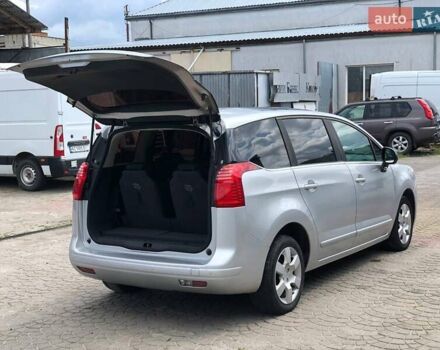 Серый Пежо 5008, объемом двигателя 1.6 л и пробегом 217 тыс. км за 6500 $, фото 8 на Automoto.ua