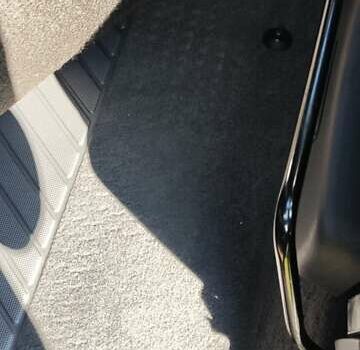 Серый Пежо 5008, объемом двигателя 1.6 л и пробегом 180 тыс. км за 8100 $, фото 32 на Automoto.ua