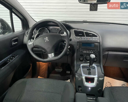 Серый Пежо 5008, объемом двигателя 1.6 л и пробегом 211 тыс. км за 9800 $, фото 32 на Automoto.ua