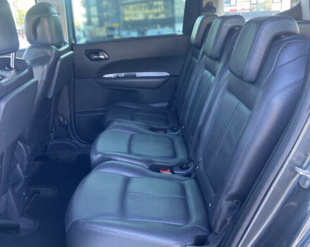 Серый Пежо 5008, объемом двигателя 1.6 л и пробегом 191 тыс. км за 7850 $, фото 25 на Automoto.ua