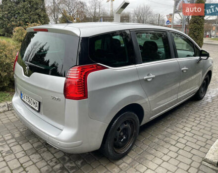 Серый Пежо 5008, объемом двигателя 2 л и пробегом 218 тыс. км за 8600 $, фото 39 на Automoto.ua