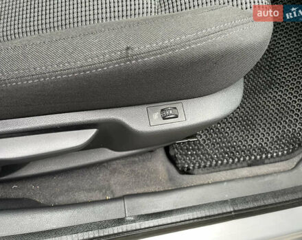 Серый Пежо 5008, объемом двигателя 2 л и пробегом 218 тыс. км за 8600 $, фото 25 на Automoto.ua
