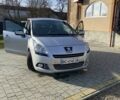 Сірий Пежо 5008, об'ємом двигуна 1.56 л та пробігом 271 тис. км за 7800 $, фото 1 на Automoto.ua