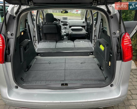 Серый Пежо 5008, объемом двигателя 2 л и пробегом 218 тыс. км за 8600 $, фото 22 на Automoto.ua