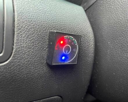 Серый Пежо 5008, объемом двигателя 2 л и пробегом 302 тыс. км за 8990 $, фото 16 на Automoto.ua