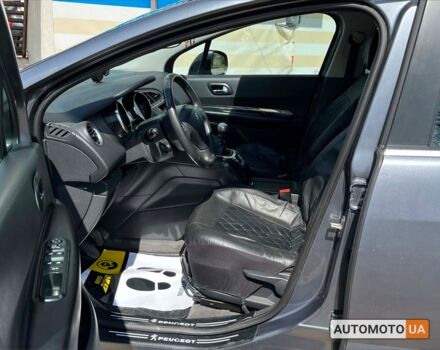 Сірий Пежо 5008, об'ємом двигуна 1.6 л та пробігом 235 тис. км за 7999 $, фото 11 на Automoto.ua
