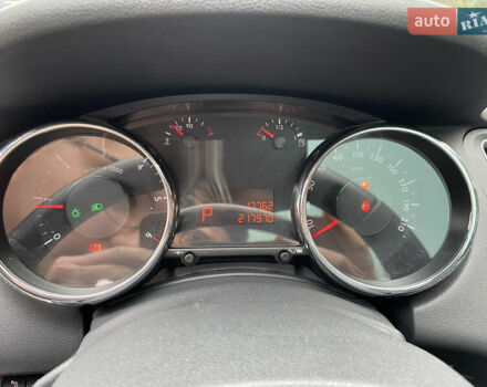 Серый Пежо 5008, объемом двигателя 2 л и пробегом 218 тыс. км за 8600 $, фото 33 на Automoto.ua