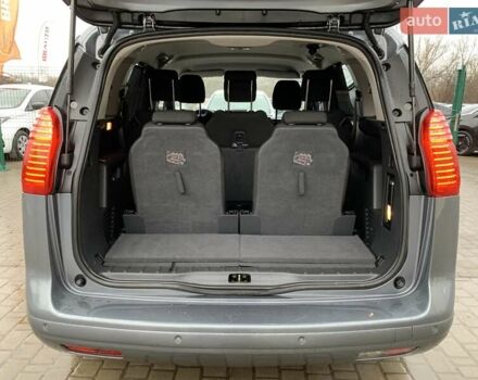 Серый Пежо 5008, объемом двигателя 1.6 л и пробегом 276 тыс. км за 7999 $, фото 28 на Automoto.ua