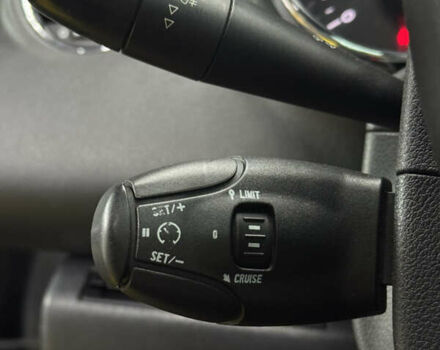 Серый Пежо 5008, объемом двигателя 2 л и пробегом 258 тыс. км за 9700 $, фото 12 на Automoto.ua