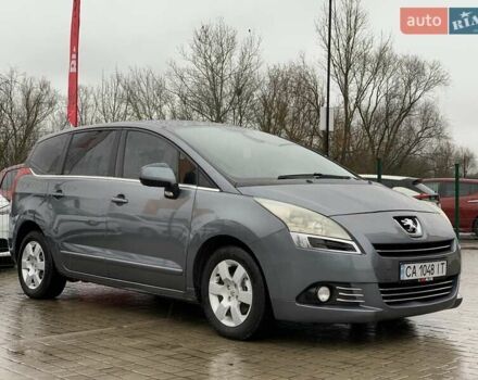 Серый Пежо 5008, объемом двигателя 1.6 л и пробегом 276 тыс. км за 7999 $, фото 4 на Automoto.ua