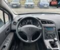 Серый Пежо 5008, объемом двигателя 2 л и пробегом 302 тыс. км за 8990 $, фото 13 на Automoto.ua