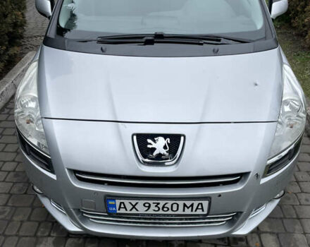 Серый Пежо 5008, объемом двигателя 2 л и пробегом 218 тыс. км за 8600 $, фото 37 на Automoto.ua