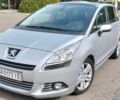 Серый Пежо 5008, объемом двигателя 1.6 л и пробегом 290 тыс. км за 7990 $, фото 1 на Automoto.ua