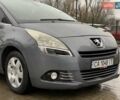 Серый Пежо 5008, объемом двигателя 1.6 л и пробегом 276 тыс. км за 7999 $, фото 7 на Automoto.ua