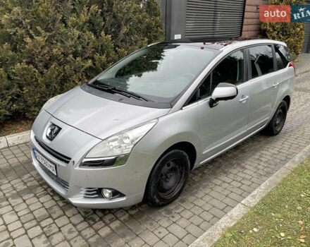 Серый Пежо 5008, объемом двигателя 2 л и пробегом 218 тыс. км за 8600 $, фото 38 на Automoto.ua