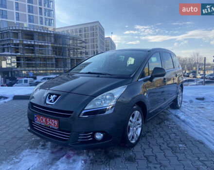 Серый Пежо 5008, объемом двигателя 1.6 л и пробегом 191 тыс. км за 7850 $, фото 1 на Automoto.ua