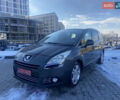 Серый Пежо 5008, объемом двигателя 1.6 л и пробегом 191 тыс. км за 7850 $, фото 1 на Automoto.ua