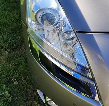 Серый Пежо 5008, объемом двигателя 1.6 л и пробегом 180 тыс. км за 8100 $, фото 6 на Automoto.ua