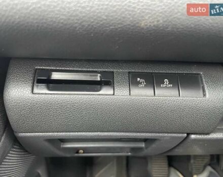 Серый Пежо 5008, объемом двигателя 2 л и пробегом 302 тыс. км за 8990 $, фото 16 на Automoto.ua