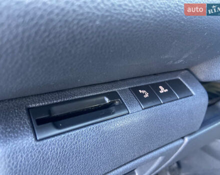 Серый Пежо 5008, объемом двигателя 1.6 л и пробегом 191 тыс. км за 7850 $, фото 27 на Automoto.ua