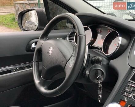 Серый Пежо 5008, объемом двигателя 1.6 л и пробегом 276 тыс. км за 7999 $, фото 37 на Automoto.ua