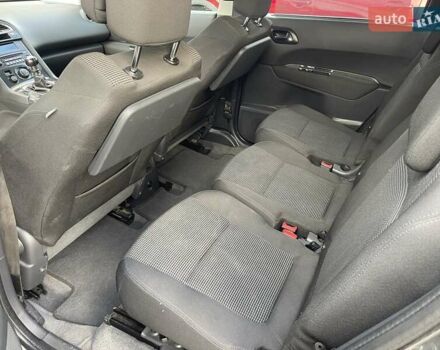 Серый Пежо 5008, объемом двигателя 1.6 л и пробегом 250 тыс. км за 6600 $, фото 8 на Automoto.ua