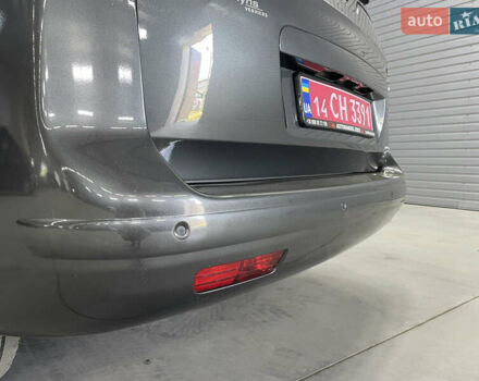 Серый Пежо 5008, объемом двигателя 1.6 л и пробегом 211 тыс. км за 9800 $, фото 23 на Automoto.ua