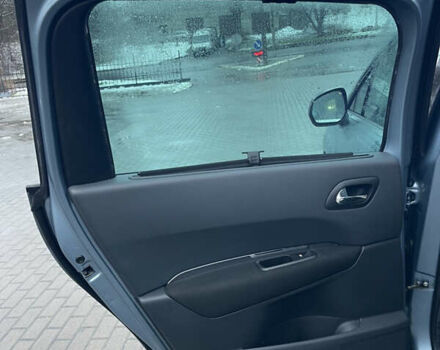 Серый Пежо 5008, объемом двигателя 1.6 л и пробегом 188 тыс. км за 6999 $, фото 24 на Automoto.ua