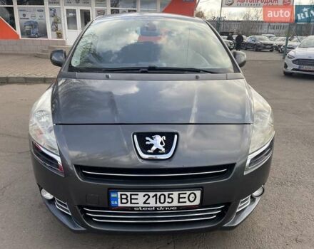 Серый Пежо 5008, объемом двигателя 1.6 л и пробегом 250 тыс. км за 6600 $, фото 1 на Automoto.ua