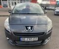 Серый Пежо 5008, объемом двигателя 1.6 л и пробегом 250 тыс. км за 6600 $, фото 1 на Automoto.ua