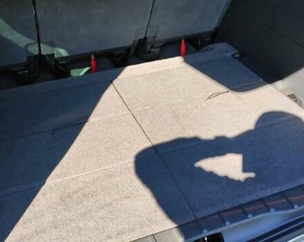 Серый Пежо 5008, объемом двигателя 1.6 л и пробегом 180 тыс. км за 8100 $, фото 16 на Automoto.ua