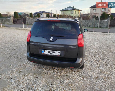 Серый Пежо 5008, объемом двигателя 1.56 л и пробегом 223 тыс. км за 8800 $, фото 6 на Automoto.ua