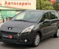 Серый Пежо 5008, объемом двигателя 1.6 л и пробегом 118 тыс. км за 8340 $, фото 1 на Automoto.ua