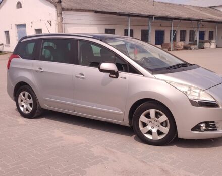 Сірий Пежо 5008, об'ємом двигуна 1.6 л та пробігом 320 тис. км за 8100 $, фото 20 на Automoto.ua